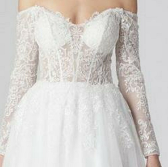 New long off the shoulder tulle, embroidered, lace, sequins, wedding dress, gown - Picture 4 of 8